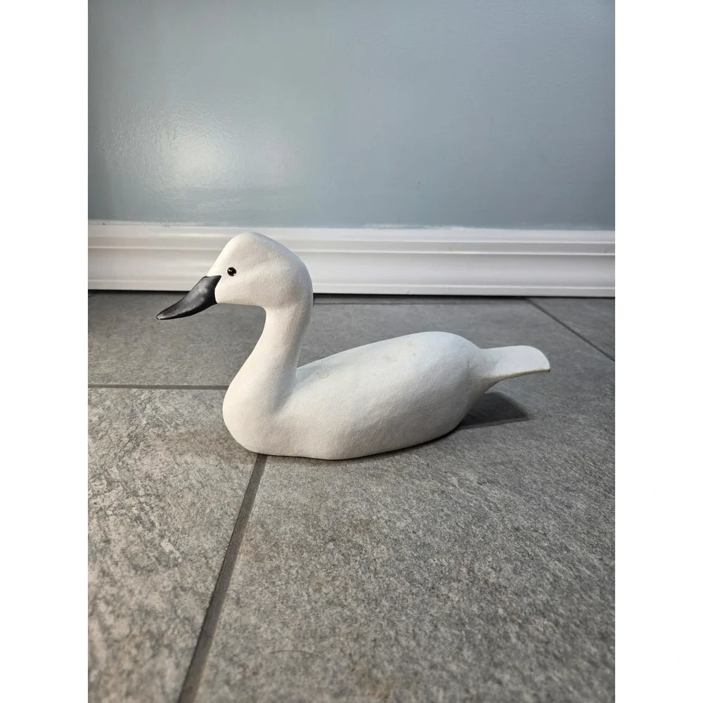Hand Carved Swan Decoy Signed Dated 1985 Wildlife & Things Decorative